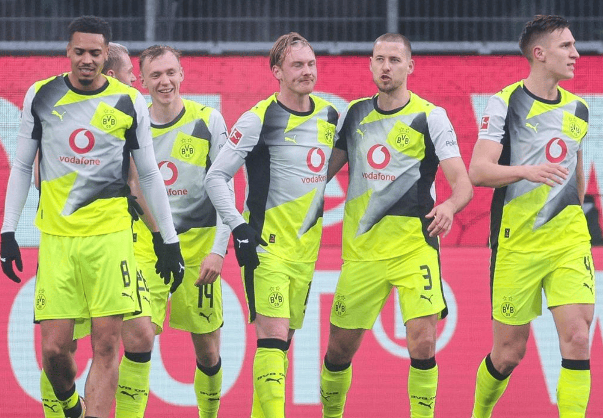 关于世界杯半决赛爆出冷门！俄克拉荷马城雷霆惊险多特蒙德，争冠形势突变的信息